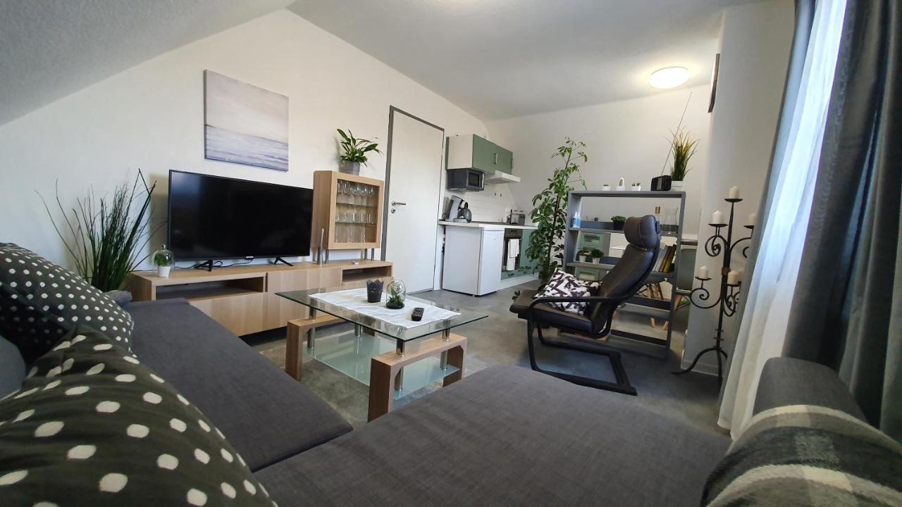 Ferienwohnung Elsa Hungen Esterno foto